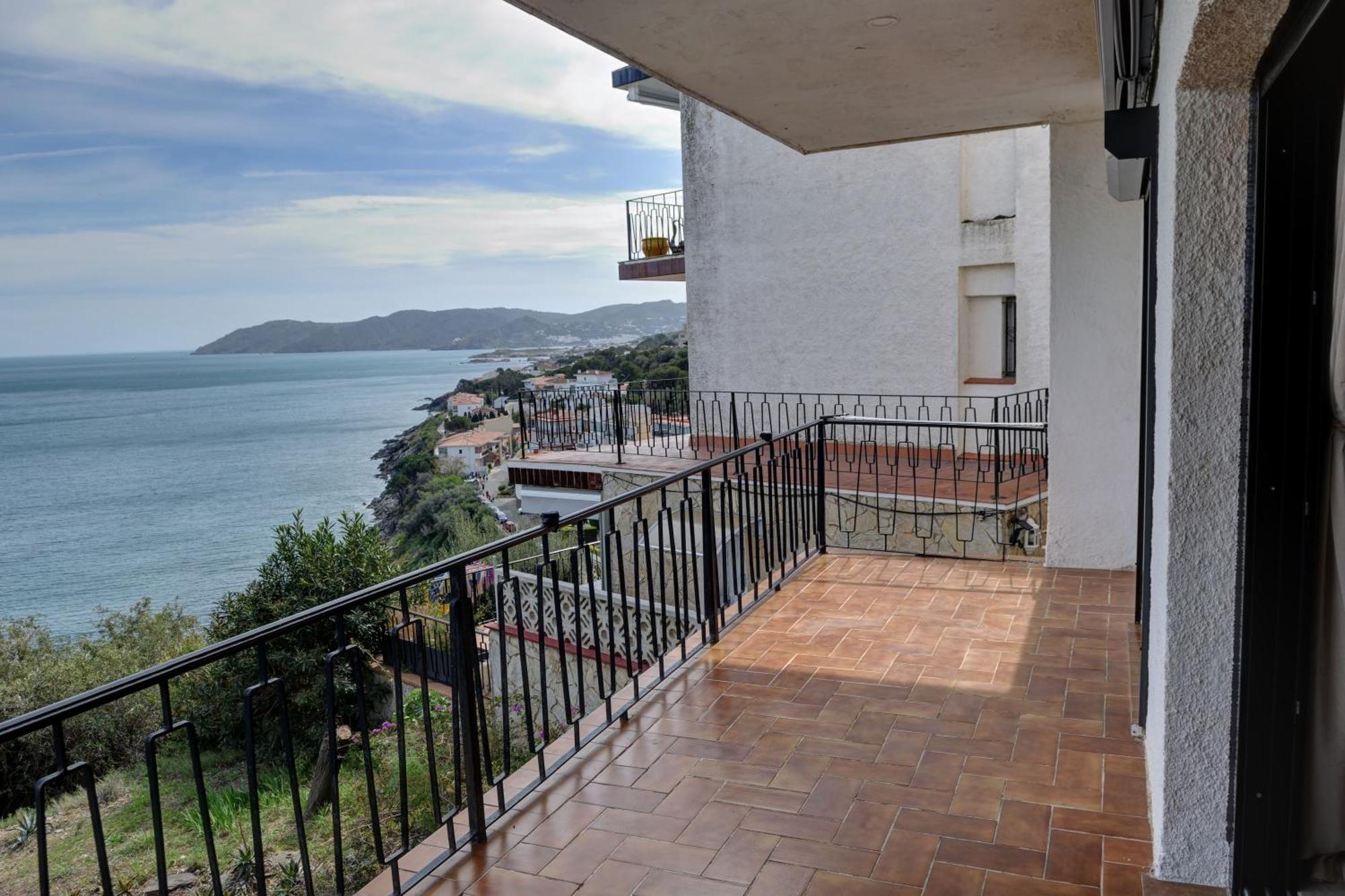 Apartamento Deluxe Cau Del Llop Llanca Luaran gambar
