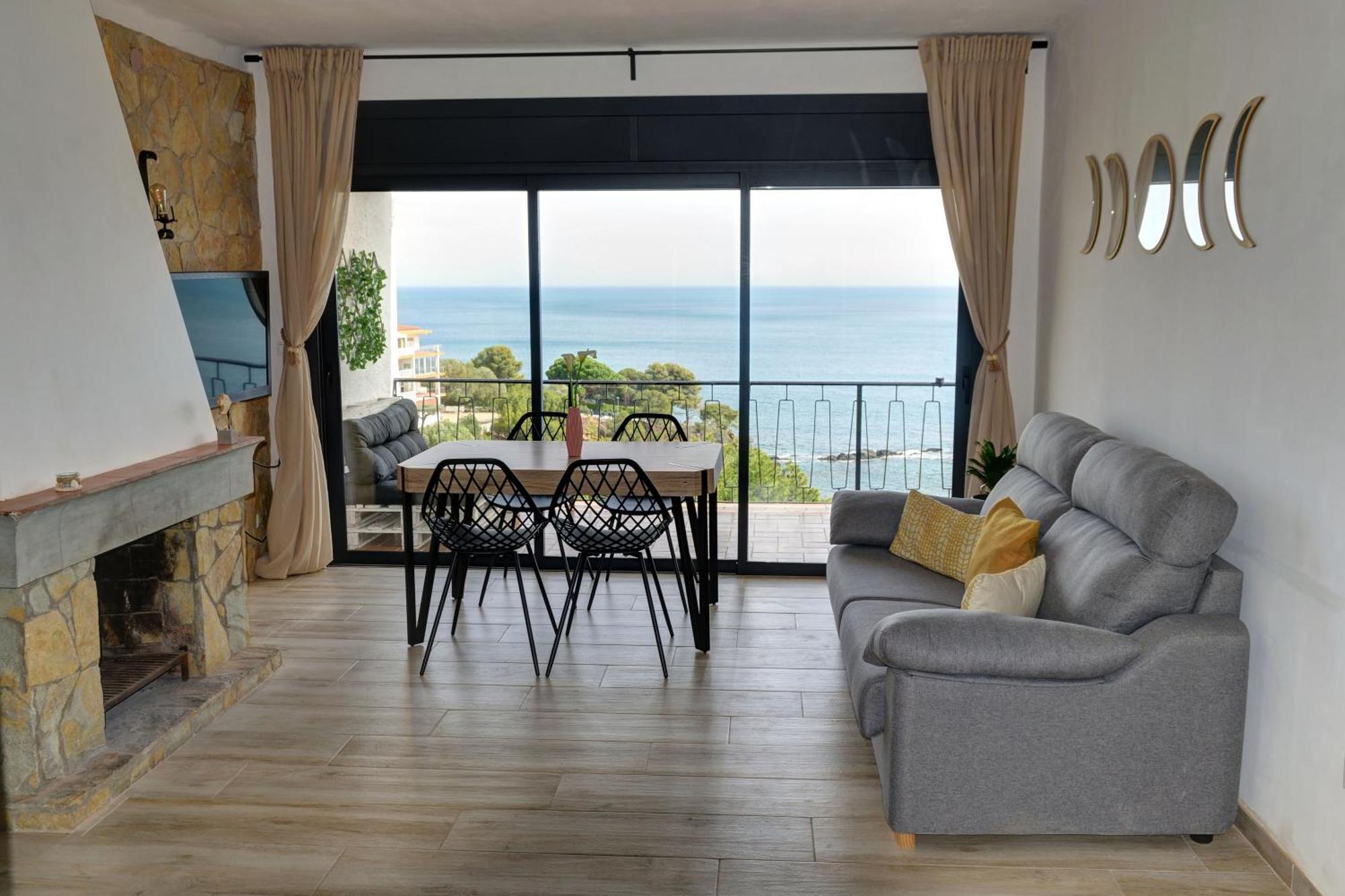 Apartamento Deluxe Cau Del Llop Llanca Luaran gambar